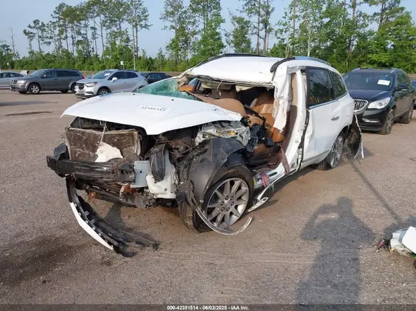 5GAKRBKD1HJ196743 2017 BUICK ENCLAVE - Image 2