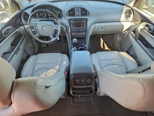 5GAKRBKD1HJ212729 2017 BUICK ENCLAVE - Image 8