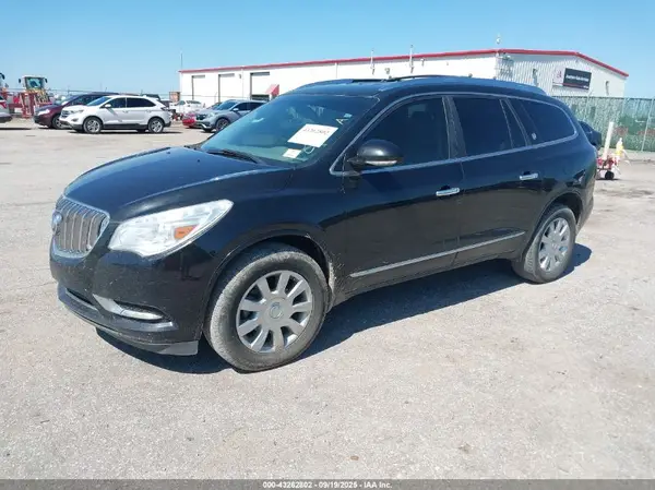 5GAKRBKD1HJ350299 2017 BUICK ENCLAVE - Image 2