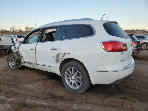 5GAKRBKD2GJ150904 2016 BUICK ENCLAVE - Image 2
