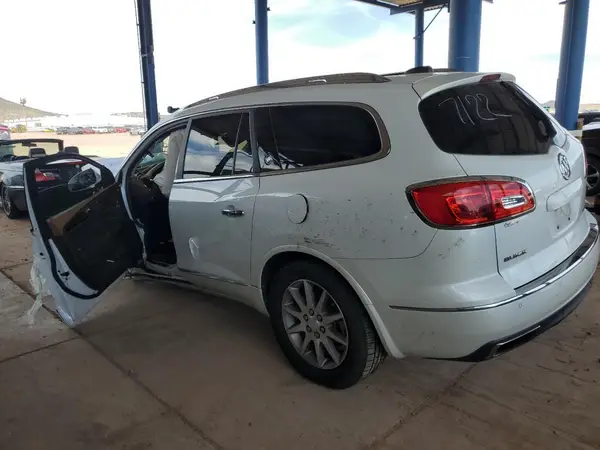 5GAKRBKD2GJ160834 2016 BUICK ENCLAVE - Image 2