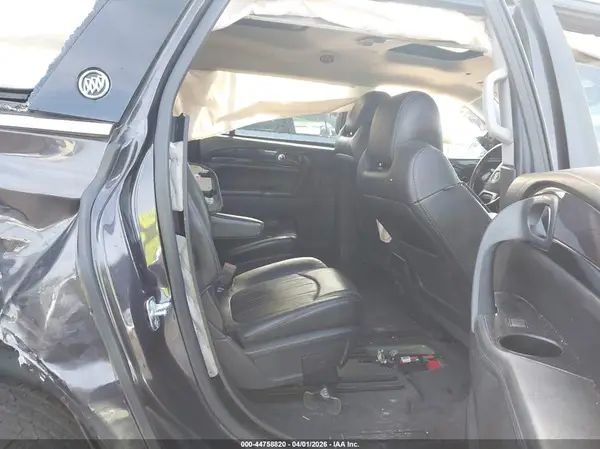 5GAKRBKD2GJ196135 2016 BUICK ENCLAVE - Image 8