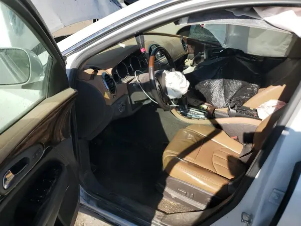 5GAKRBKD2HJ104717 2017 BUICK ENCLAVE - Image 8