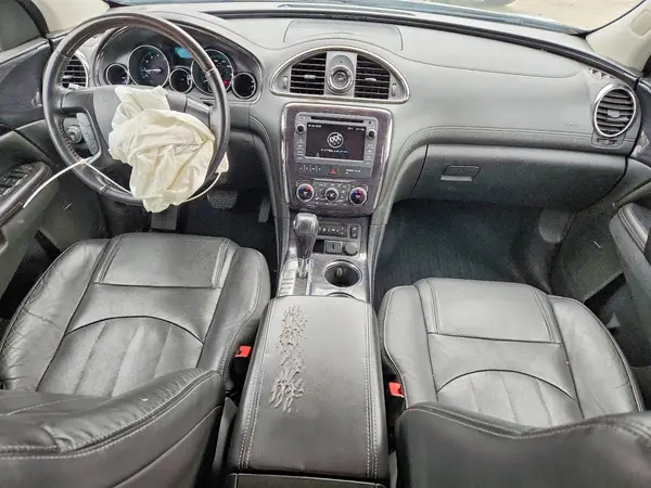 5GAKRBKD2HJ125566 2017 BUICK ENCLAVE - Image 8