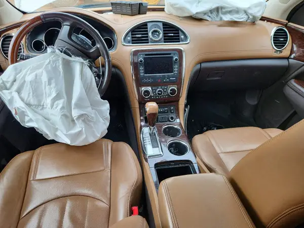 5GAKRBKD2HJ242807 2017 BUICK ENCLAVE - Image 8
