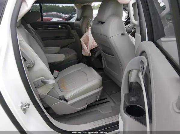 5GAKRBKD2HJ249241 2017 BUICK ENCLAVE - Image 8