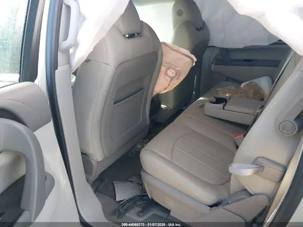 5GAKRBKD2HJ260871 2017 BUICK ENCLAVE - Image 8
