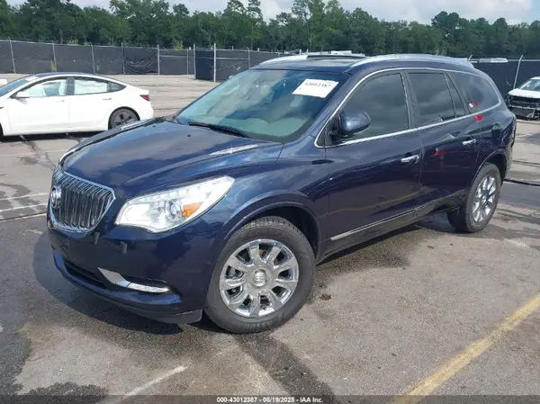 5GAKRBKD2HJ270252 2017 BUICK ENCLAVE - Image 2