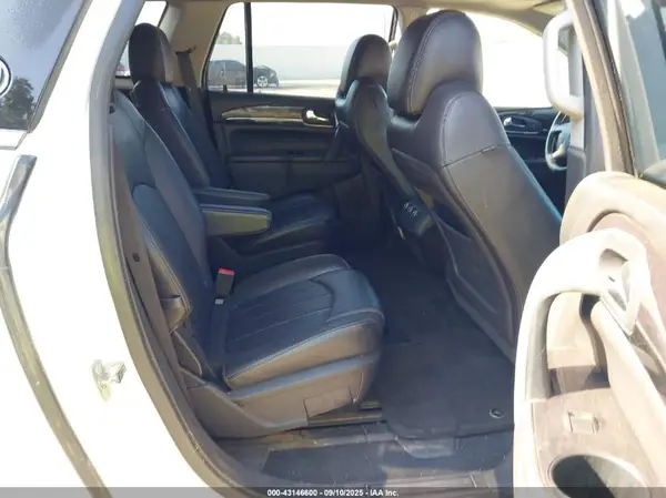 5GAKRBKD3GJ184043 2016 BUICK ENCLAVE - Image 8