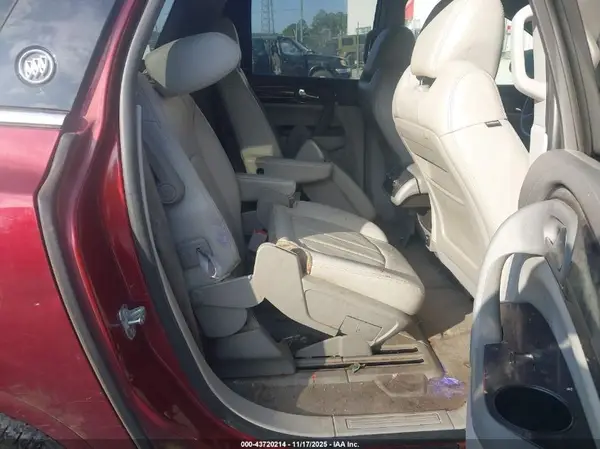 5GAKRBKD3GJ246377 2016 BUICK ENCLAVE - Image 8