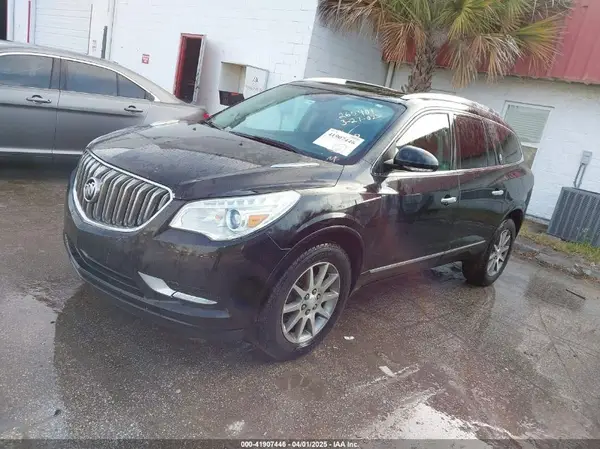 5GAKRBKD3GJ265401 2016 BUICK ENCLAVE - Image 2