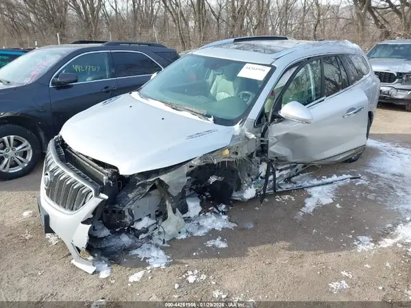 5GAKRBKD3GJ271084 2016 BUICK ENCLAVE - Image 2