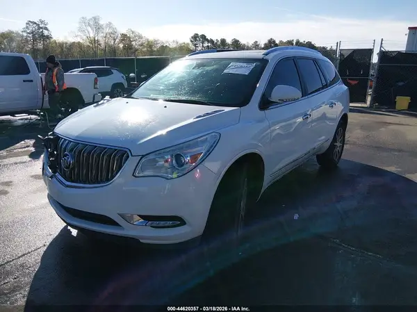 5GAKRBKD3HJ105830 2017 BUICK ENCLAVE - Image 2