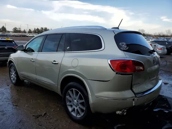 5GAKRBKD3HJ185081 2017 BUICK ENCLAVE - Image 2