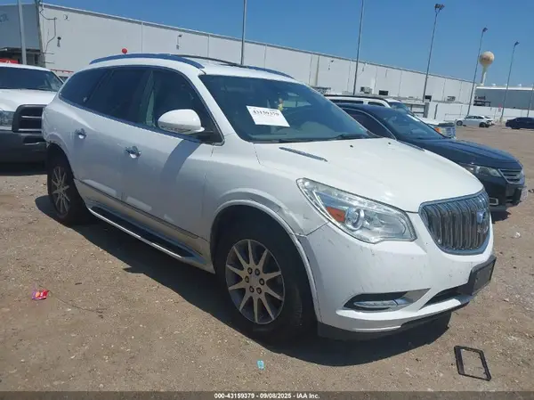 5GAKRBKD3HJ207886 2017 BUICK ENCLAVE - Image 1