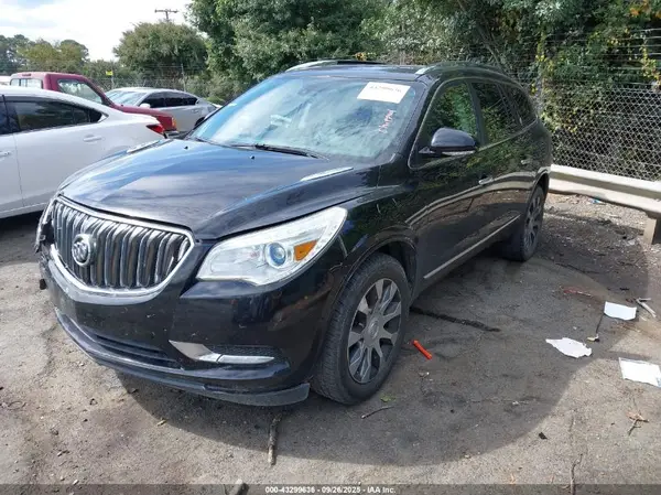 5GAKRBKD3HJ285066 2017 BUICK ENCLAVE - Image 2