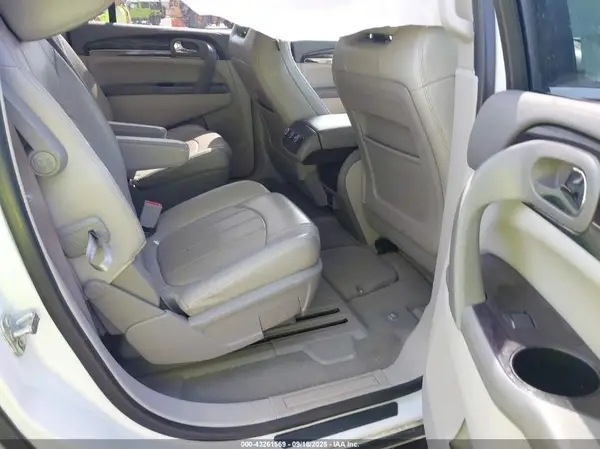 5GAKRBKD3HJ328935 2017 BUICK ENCLAVE - Image 8