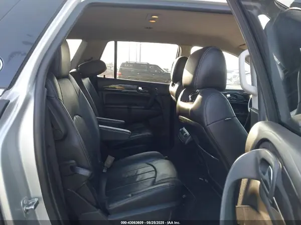 5GAKRBKD4GJ220869 2016 BUICK ENCLAVE - Image 8