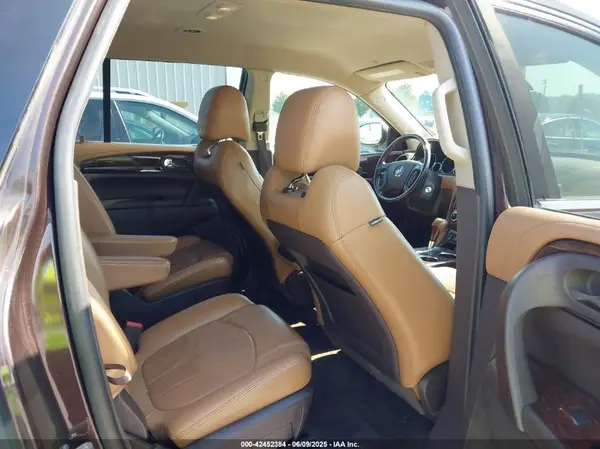 5GAKRBKD4GJ300303 2016 BUICK ENCLAVE - Image 8