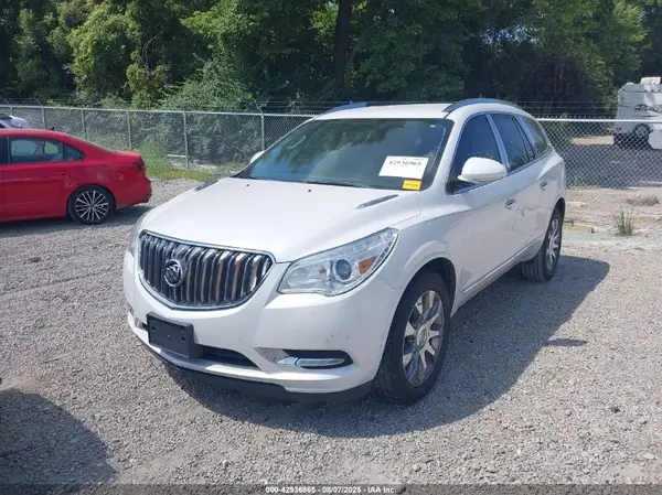 5GAKRBKD4HJ264257 2017 BUICK ENCLAVE - Image 2