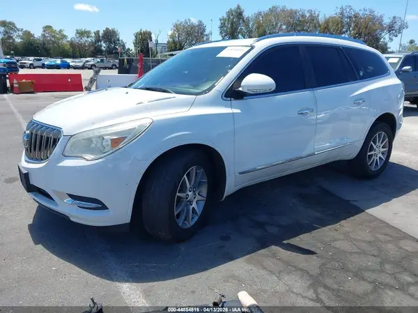 5GAKRBKD5GJ122868 2016 BUICK ENCLAVE - Image 2