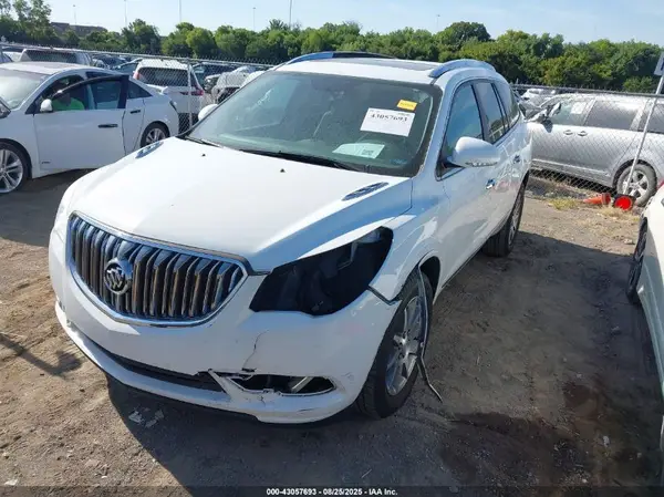 5GAKRBKD5GJ150752 2016 BUICK ENCLAVE - Image 2