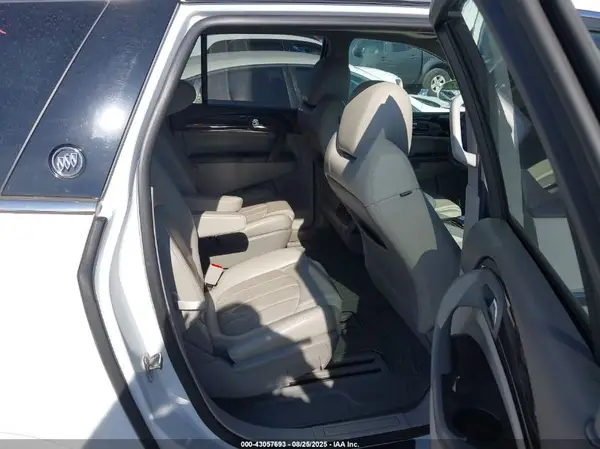 5GAKRBKD5GJ150752 2016 BUICK ENCLAVE - Image 8