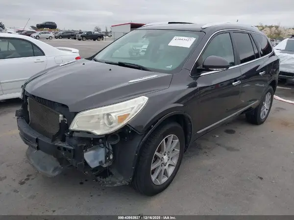 5GAKRBKD5GJ301377 2016 BUICK ENCLAVE - Image 2