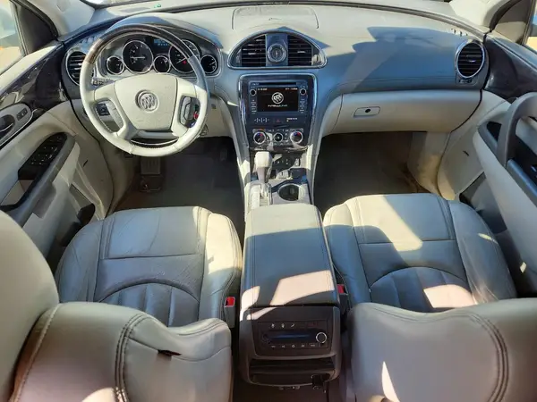 5GAKRBKD5HJ101682 2017 BUICK ENCLAVE - Image 8
