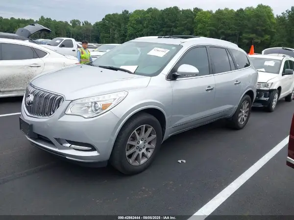 5GAKRBKD5HJ128218 2017 BUICK ENCLAVE - Image 2