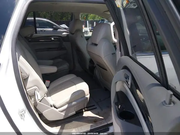5GAKRBKD5HJ208697 2017 BUICK ENCLAVE - Image 8