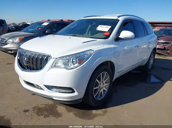5GAKRBKD5HJ226598 2017 BUICK ENCLAVE - Image 2