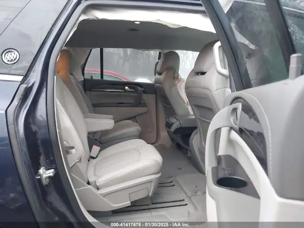 5GAKRBKD5HJ300487 2017 BUICK ENCLAVE - Image 8