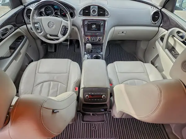 5GAKRBKD5HJ318181 2017 BUICK ENCLAVE - Image 8