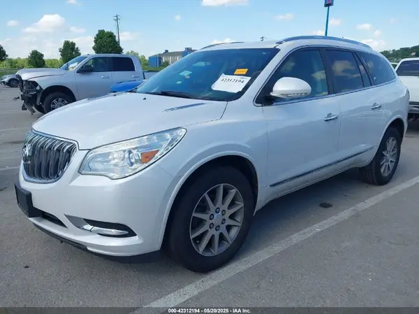 5GAKRBKD6HJ100783 2017 BUICK ENCLAVE - Image 2