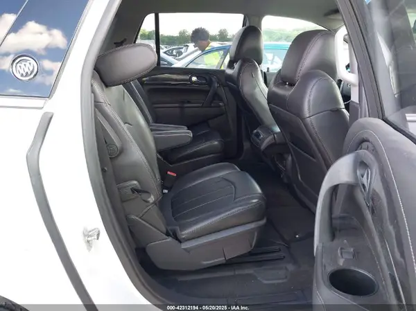 5GAKRBKD6HJ100783 2017 BUICK ENCLAVE - Image 8