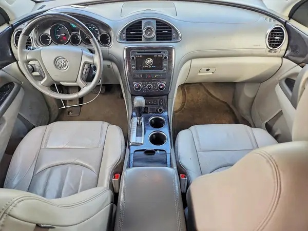 5GAKRBKD6HJ177153 2017 BUICK ENCLAVE - Image 8