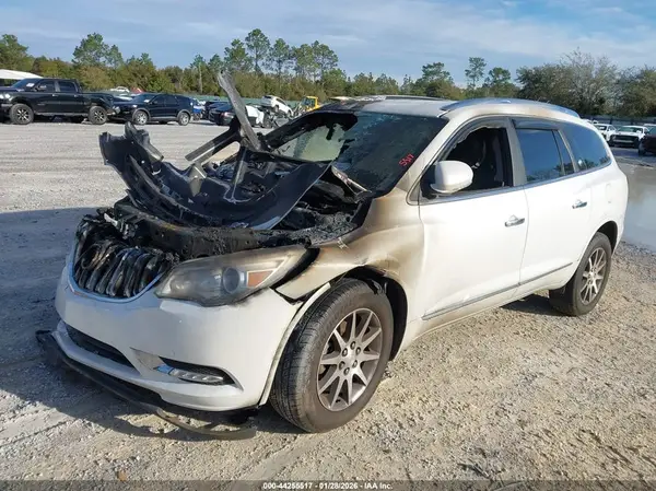 5GAKRBKD6HJ204707 2017 BUICK ENCLAVE - Image 2