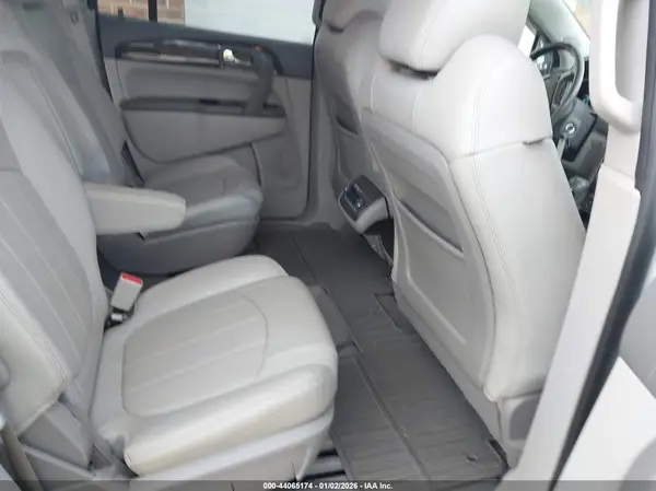 5GAKRBKD6HJ231194 2017 BUICK ENCLAVE - Image 8