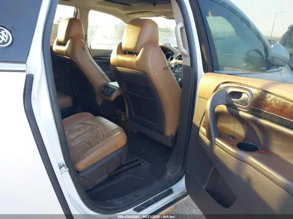 5GAKRBKD6HJ279620 2017 BUICK ENCLAVE - Image 8