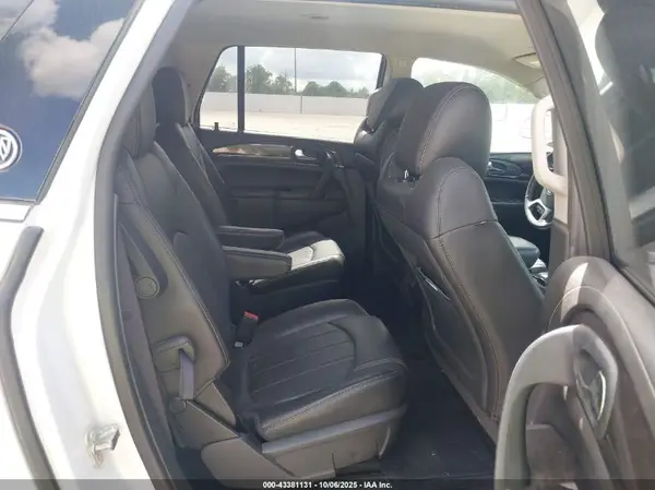 5GAKRBKD7HJ150804 2017 BUICK ENCLAVE - Image 8