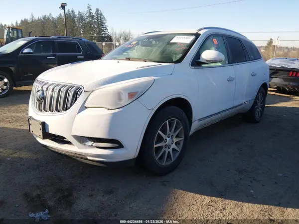 5GAKRBKD7HJ152326 2017 BUICK ENCLAVE - Image 2