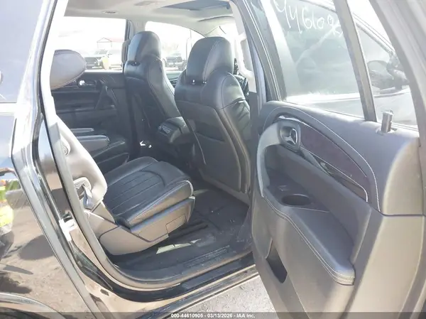 5GAKRBKD7HJ161916 2017 BUICK ENCLAVE - Image 8