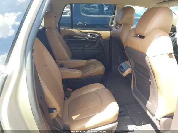 5GAKRBKD7HJ236307 2017 BUICK ENCLAVE - Image 8