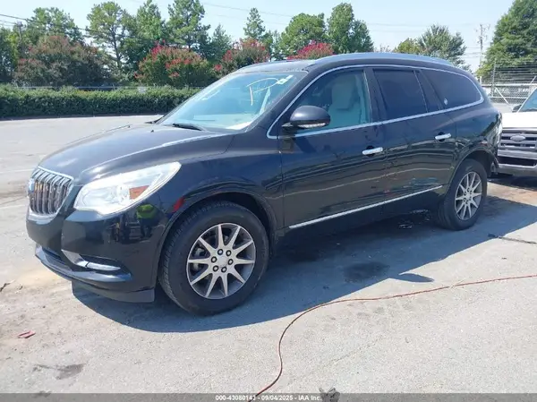 5GAKRBKD7HJ255701 2017 BUICK ENCLAVE - Image 2