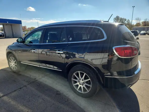 5GAKRBKD7HJ290626 2017 BUICK ENCLAVE - Image 2