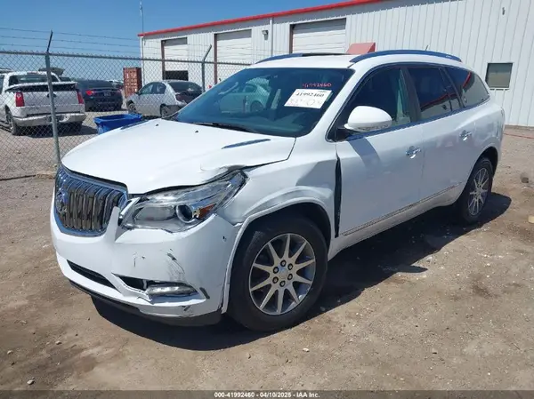 5GAKRBKD7HJ299598 2017 BUICK ENCLAVE - Image 2