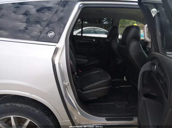5GAKRBKD7HJ313712 2017 BUICK ENCLAVE - Image 8