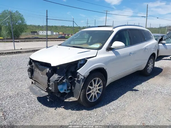 5GAKRBKD7HJ342059 2017 BUICK ENCLAVE - Image 2
