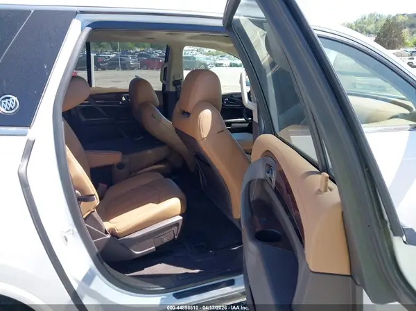 5GAKRBKD7HJ342059 2017 BUICK ENCLAVE - Image 8